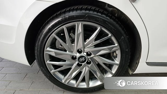 Hyundai The New Grandeur IG id 4250547 из Кореи 34