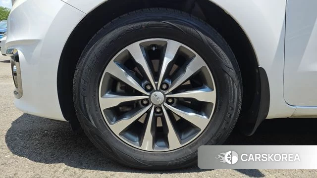 Kia All New Carnival id 4477667 из Кореи 15