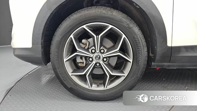 Ssangyong Beautiful Korando id 4836117 из Кореи 27