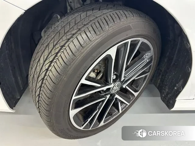 Toyota Camry (XV80) id 3775792 из Кореи 15