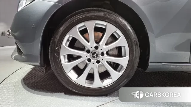 Mercedes-Benz E-Class W213 id 3318753 из Кореи 15