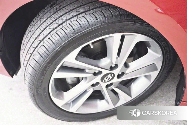 Hyundai Avante AD id 3820920 из Кореи 15