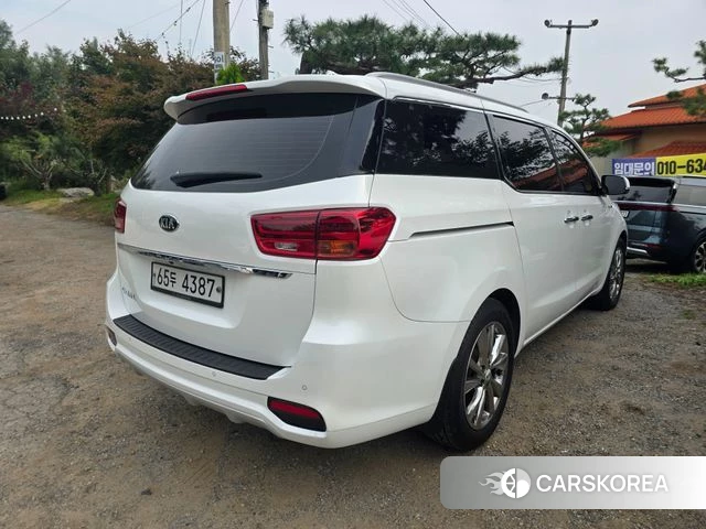 Kia The New Carnival id 4849854 из Кореи 12