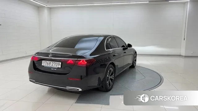 Mercedes-Benz E-Class W214 id 3523204 из Кореи 15