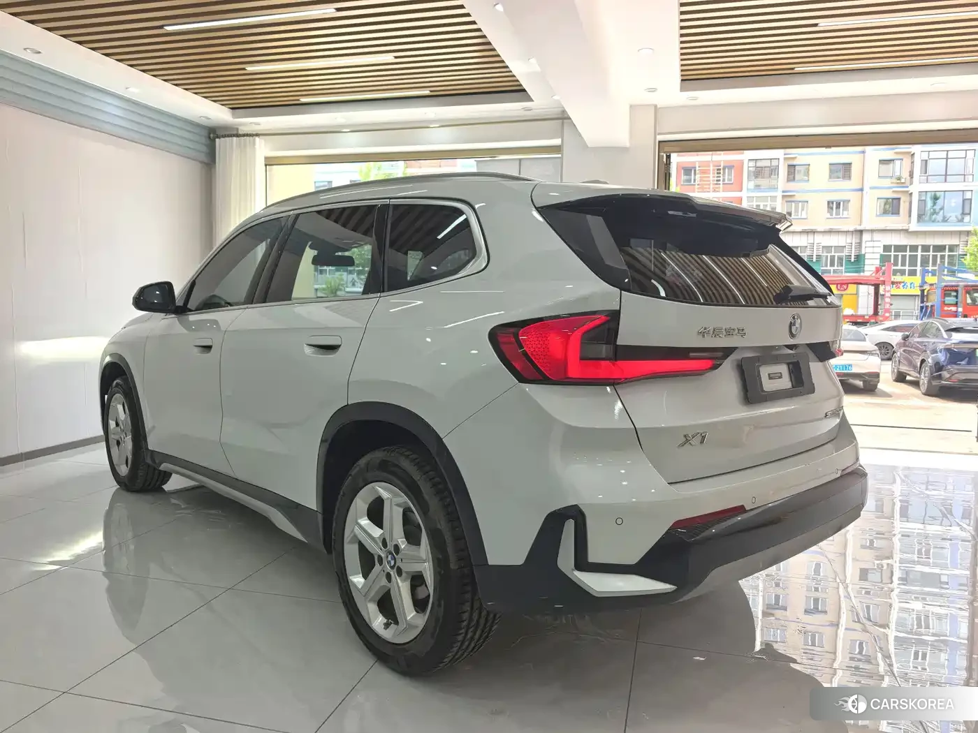 BMW X1 id 4664467 из Китая 13