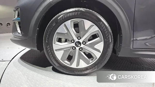 Kia Niro EV id 3692426 из Кореи 15