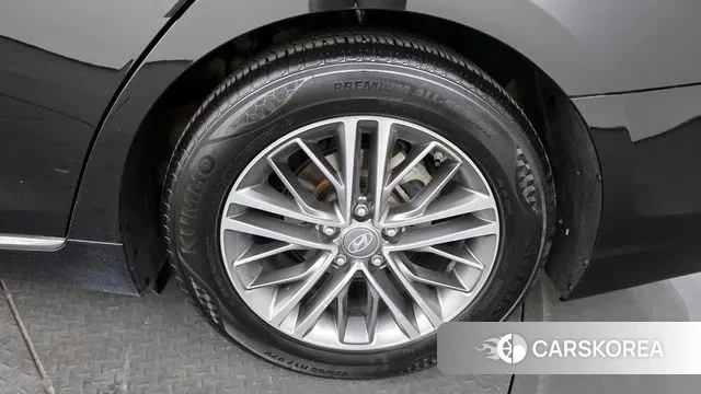 Hyundai Grandeur IG id 3728559 из Кореи 15