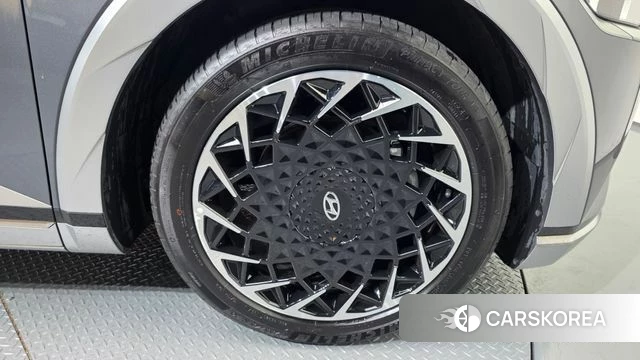 Hyundai Ionic 5 id 4608386 из Кореи 15
