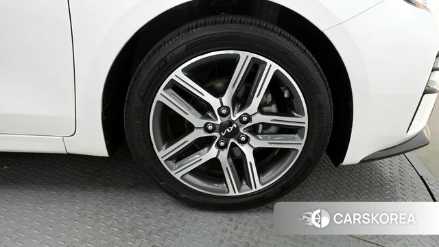 Kia Come New K3 id 3925103 из Кореи 15