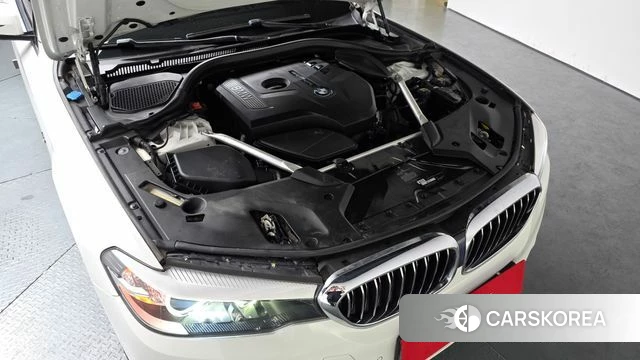 BMW 5 Series (G30) id 3911914 из Кореи 15