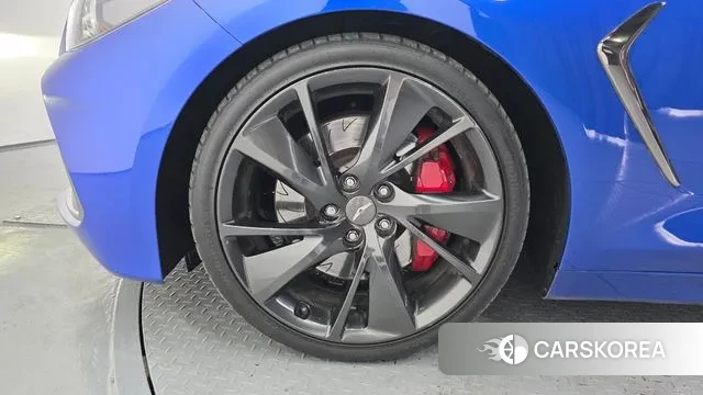 Genesis G70 id 3692931 из Кореи 15