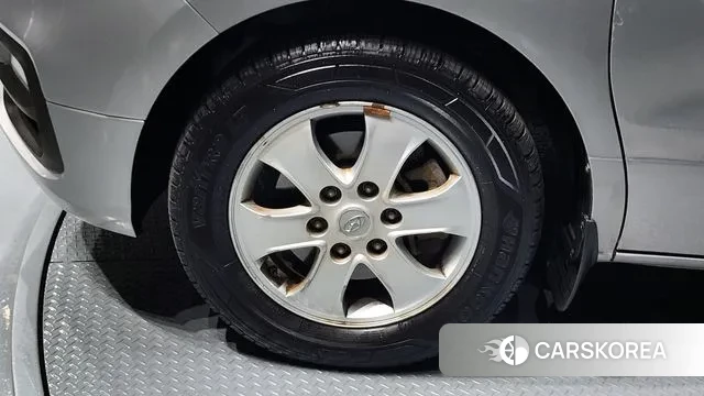 Hyundai The New Grand Starex id 3692336 из Кореи 15