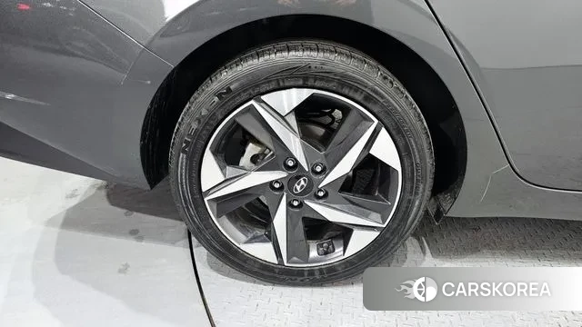 Hyundai Avante (CN7) id 3479643 из Кореи 15