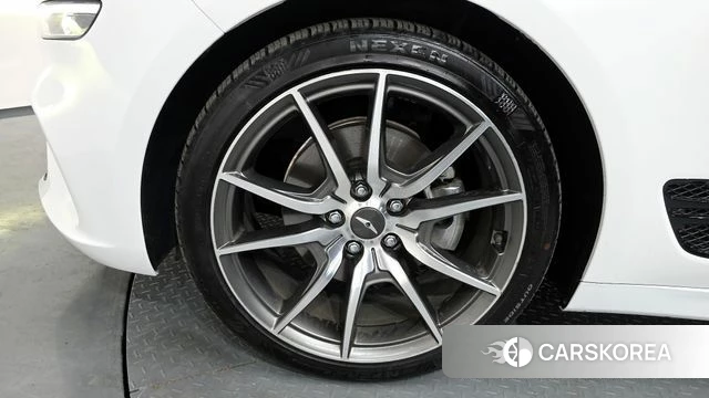 Genesis The New G70 id 3916288 из Кореи 15