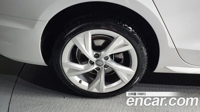 Audi A4 (B9) id 2950049 из Кореи 15