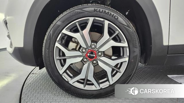 Kia Seltos id 4195568 из Кореи 15