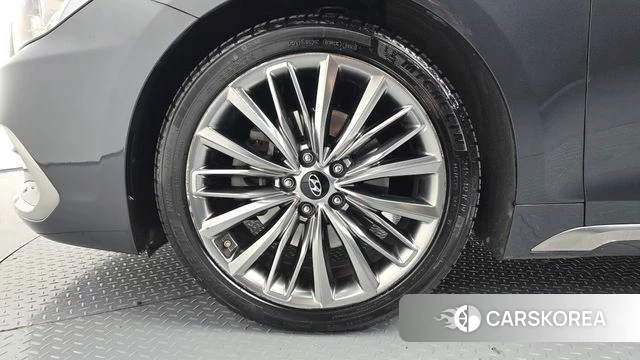 Hyundai Grandeur IG id 4180787 из Кореи 15