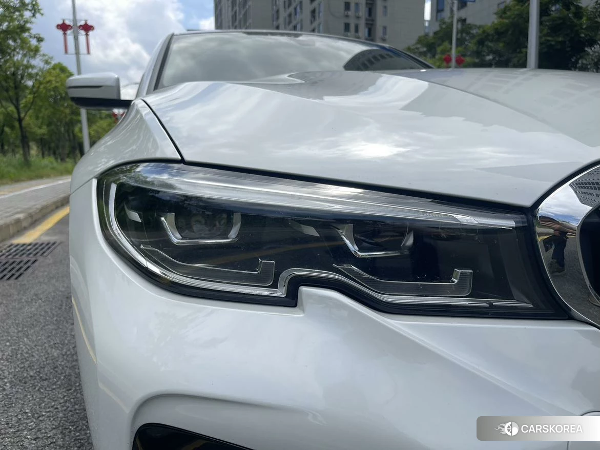 BMW 3 series id 4413418 из Китая 8