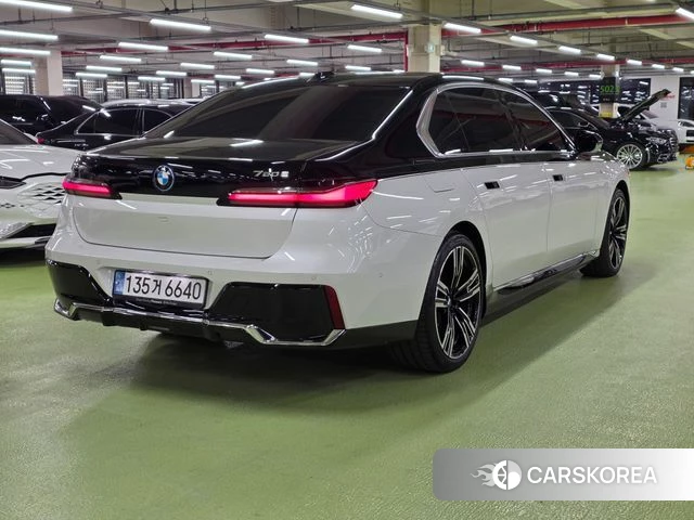 BMW 7 Series (G70) id 4194209 из Кореи 15