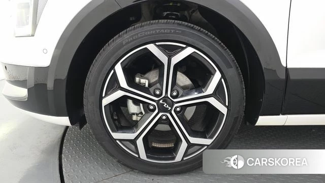 Kia Di Ol Nu Niro id 4880965 из Кореи 29
