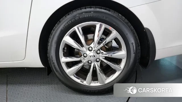 Kia The New Carnival id 2995120 из Кореи 15