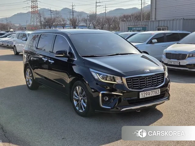 Kia The New Carnival id 3578382 из Кореи 14