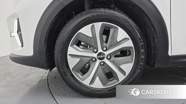 Kia Niro Plus id 3586376 из Кореи 15