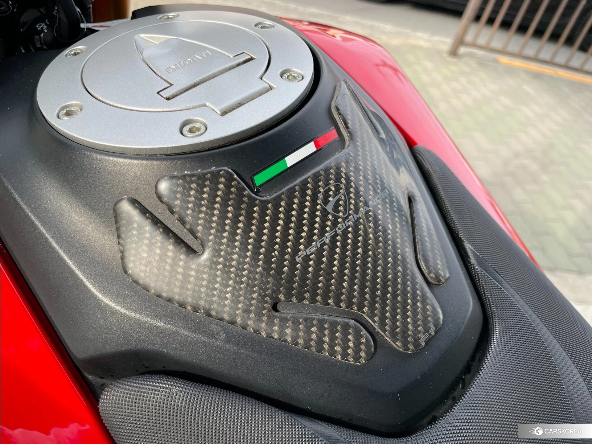 Проданный Ducati HYPERMOTARD 950 SP 2020 из Японии, фото 4