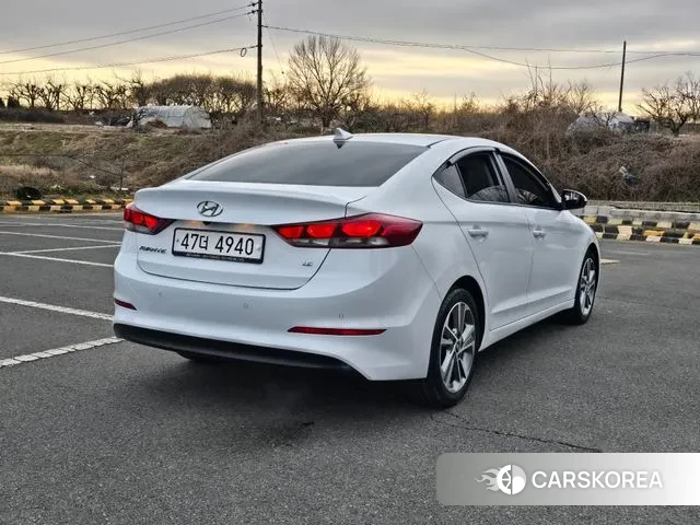 Hyundai Avante AD id 3595437 из Кореи 15