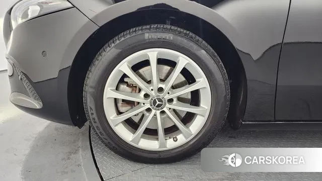 Mercedes-Benz A-Class W177 id 3182674 из Кореи 15