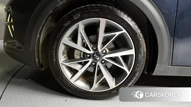 Kia The New Niro id 4268823 из Кореи 27