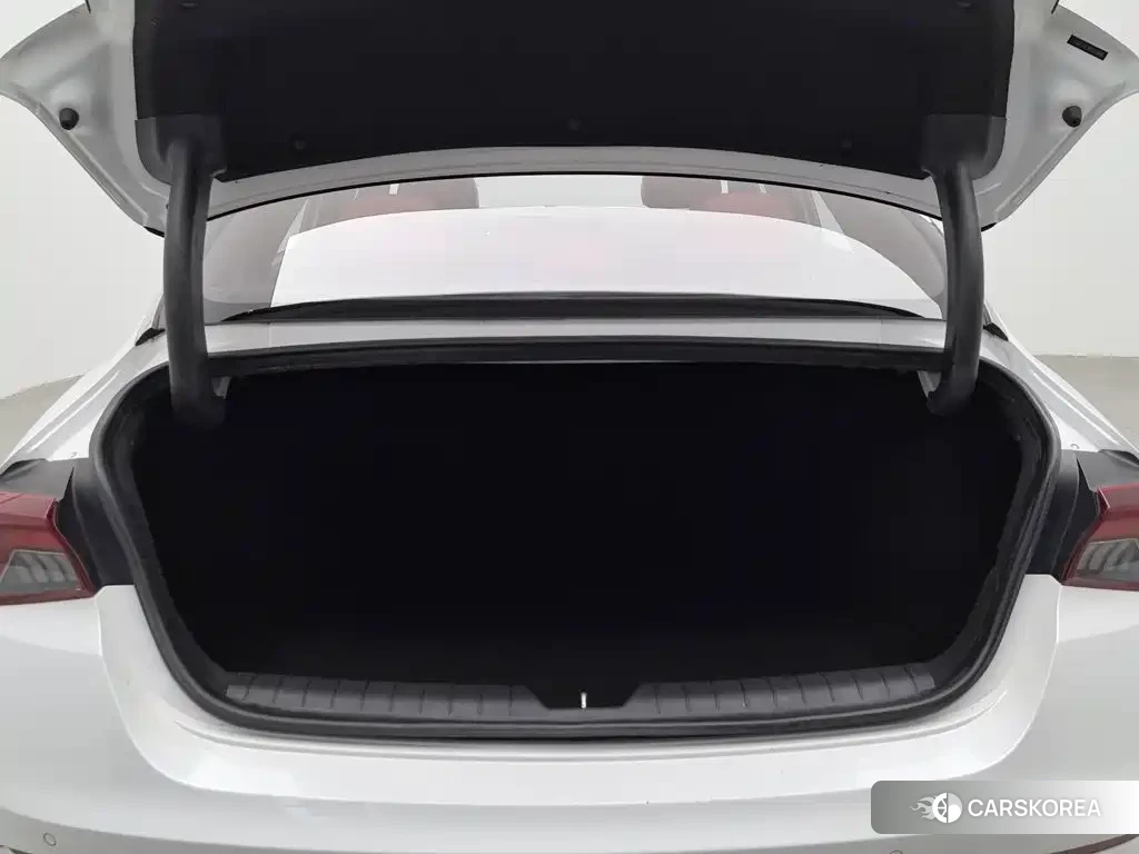 Kia K5 id 4583680 из Китая 19