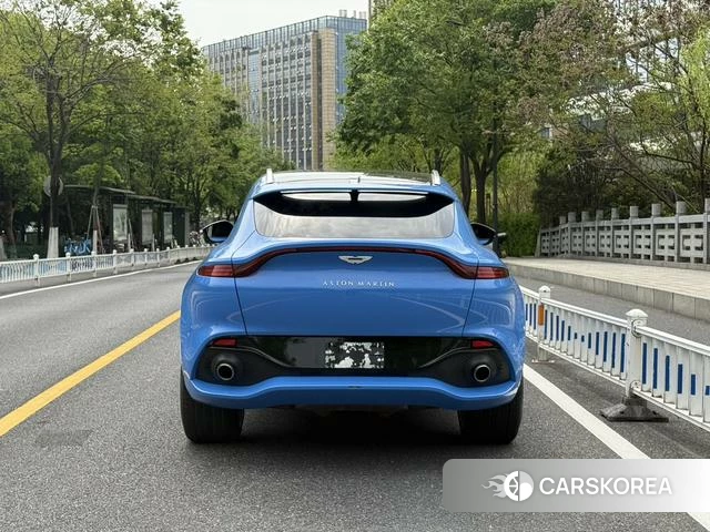Aston Martin DBX 2021 Синий из Китая, фото 5