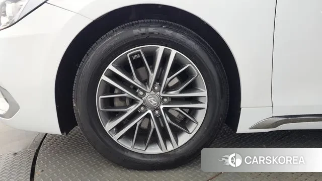 Hyundai Grandeur IG id 3183151 из Кореи 15