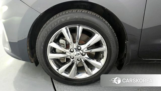 Kia The New Carnival id 4225636 из Кореи 15