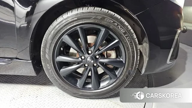 Kia The New Carnival id 2995415 из Кореи 15