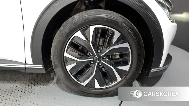 Kia EV6 id 3058812 из Кореи 15