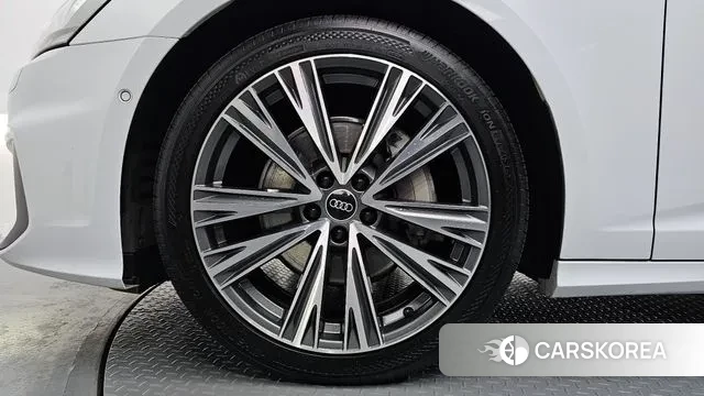 Audi A6 (C8) id 3354519 из Кореи 15