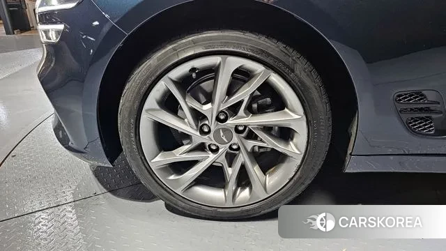 Genesis The New G70 id 3614978 из Кореи 15