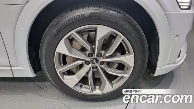 Audi e-Tron id 2834038 из Кореи 15