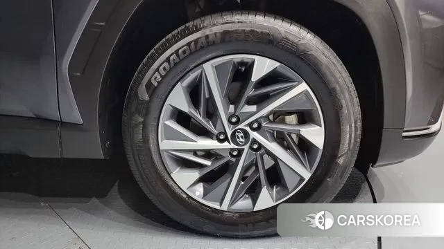 Hyundai Tucson (NX4) id 3353966 из Кореи 15