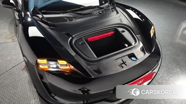 Porsche Taycan id 3524335 из Кореи 15