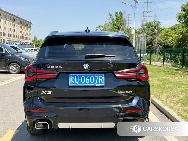 BMW X3 id 4313312 из Китая 8