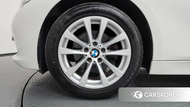 BMW 3 Series (F30) id 4882719 из Кореи 26