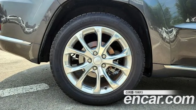 Jeep Grand Cherokee id 2870156 из Кореи 15