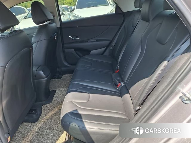 Hyundai Avante Hybrid (CN7) id 4507079 из Кореи 9