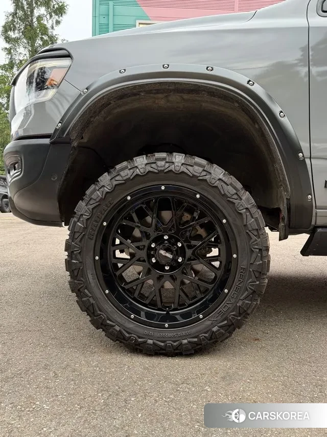 Dodge Lampicup id 3068683 из Кореи 8