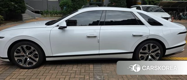 Hyundai Grandeur Hybrid (GN7) id 4847430 из Кореи 7