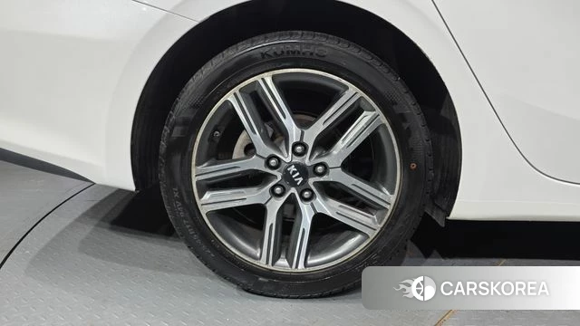 Kia Come New K3 id 4595186 из Кореи 25