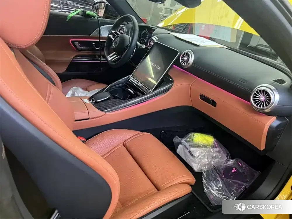 Mercedes-Benz SL-class AMG 2025 Yellow/orange из Китая, фото 5